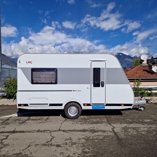 LMC Style 400F Caravan nuovo